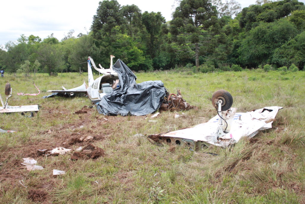 Excesso de peso pode ser causa da trágica queda de avião em Espumoso