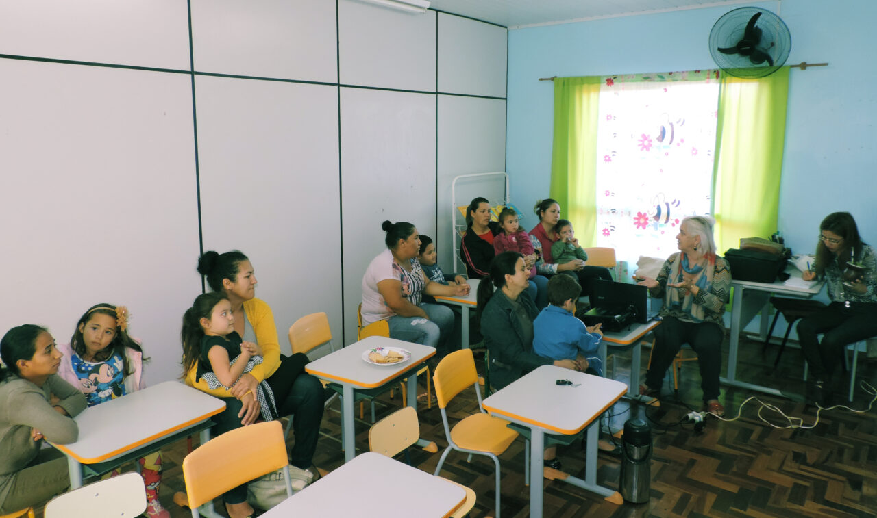 Pais e alunos participaram da atividade