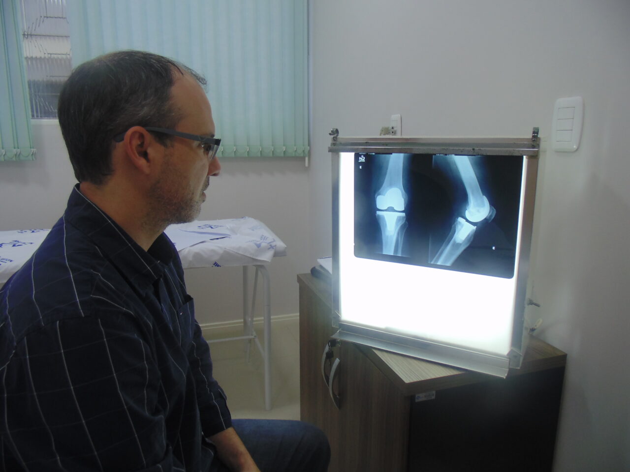 Foto Médico traumatologista HSS Antonio Piva – Créditos Luzia Camargo