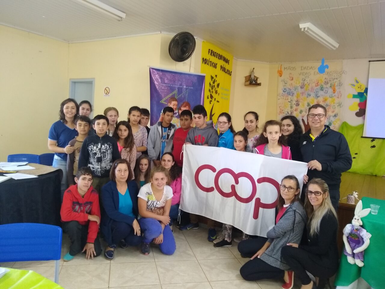 Alunos da Escola Roberto Textor