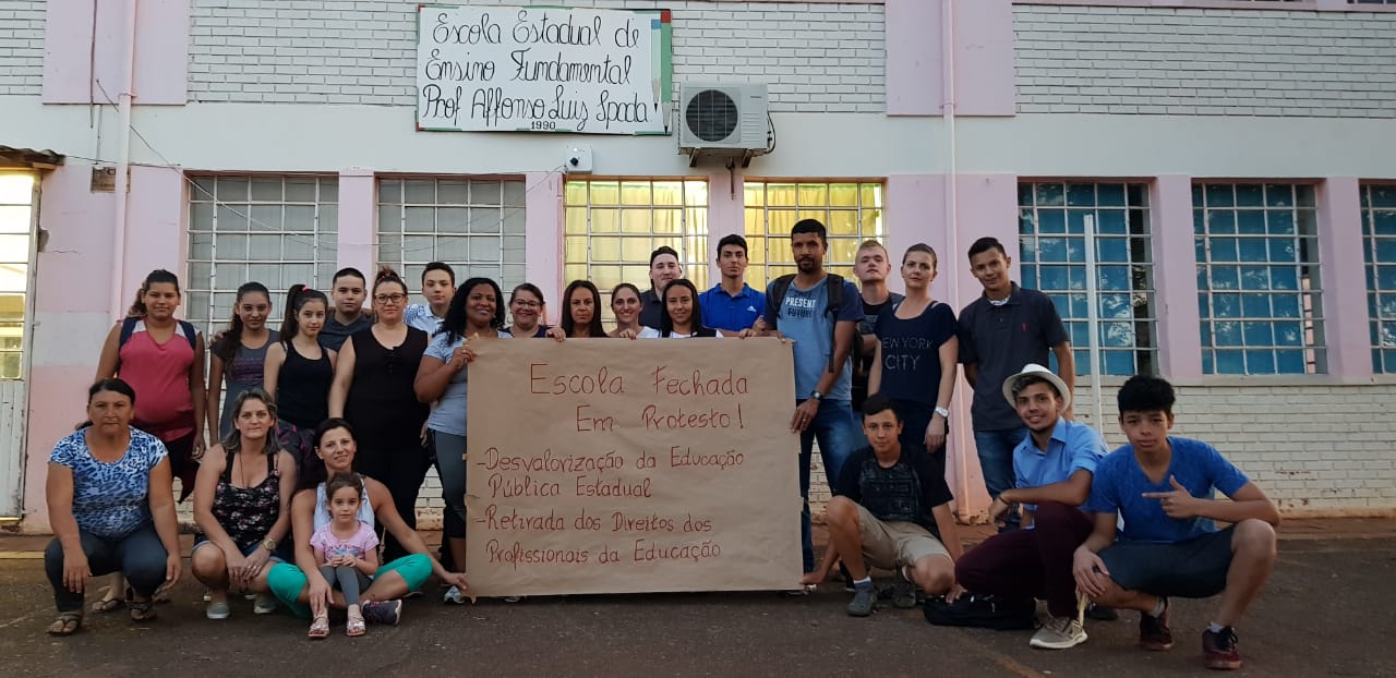 A escola Afonso Spada obteve o apoio dos alunos do EJA na paralisação