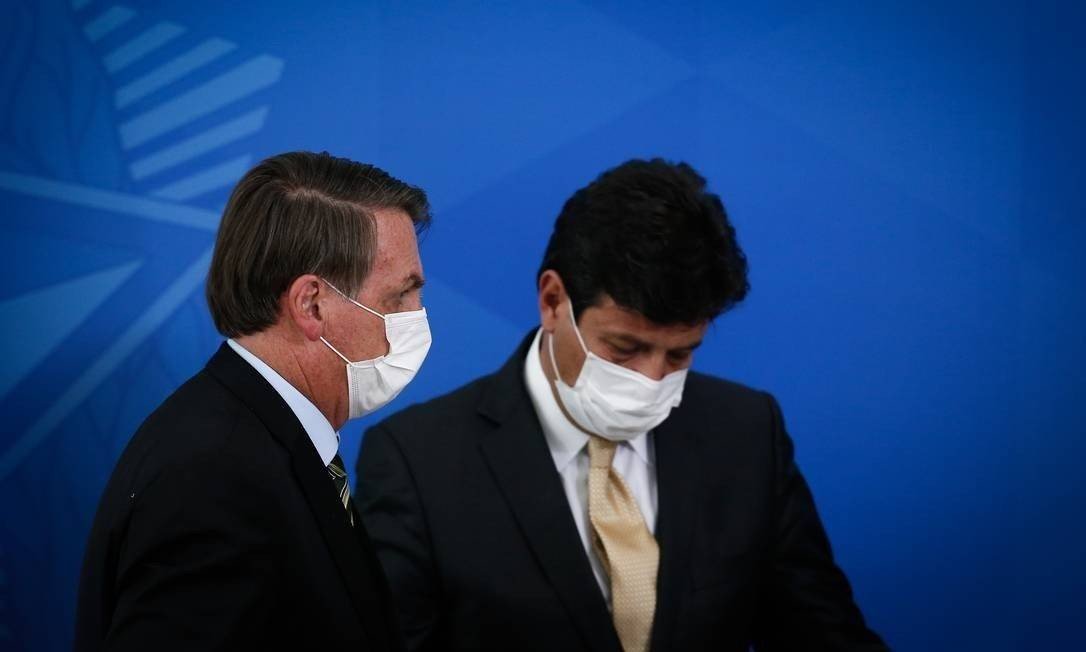 xbolsonaro-mandetta.jpg.pagespeed.ic.iyudZPqHmR