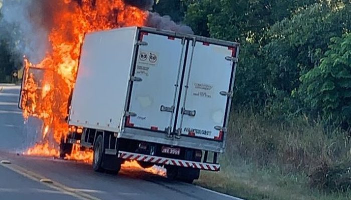 0a6e011b-9001-475a-8fb2-75bf21a43b82-1