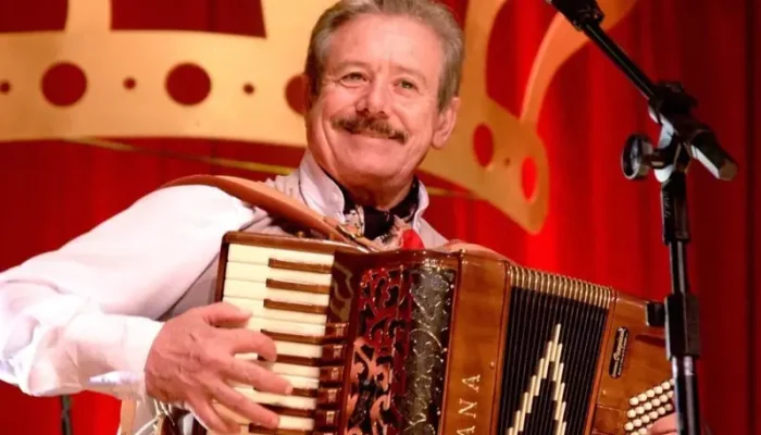 11012025_190343_685214-990x742