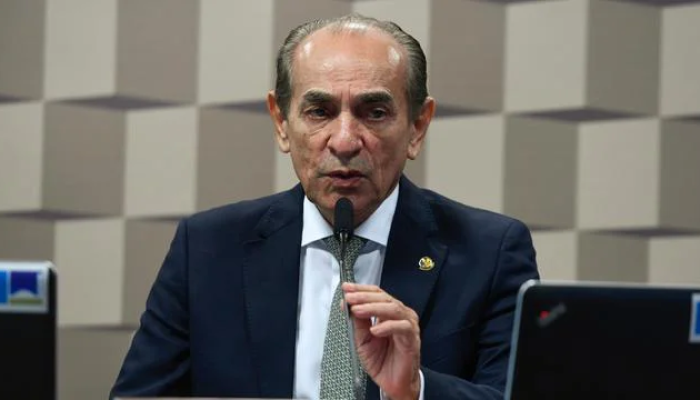 1122F238-8C33-451F-902E-0441DE6933F3