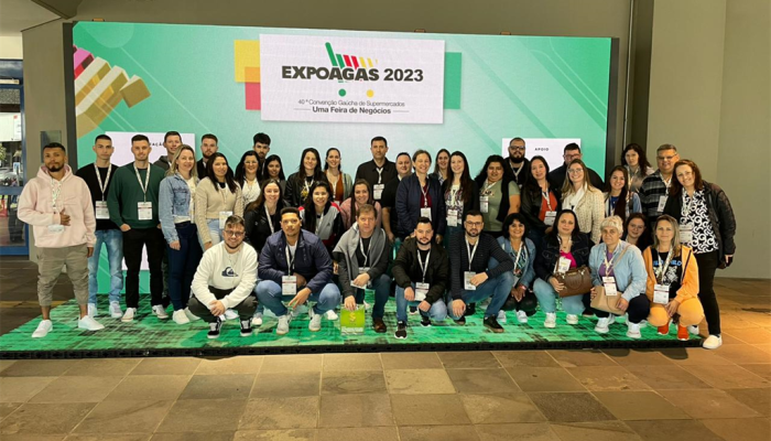 205fc535-45f2-49b1-8ded-62371c59c279_Zoom