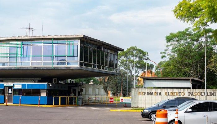 Refinaria Alberto Pasqualini (Refap), da Petrobras, fica em Canoas
Omar Freitas / Agencia RBS