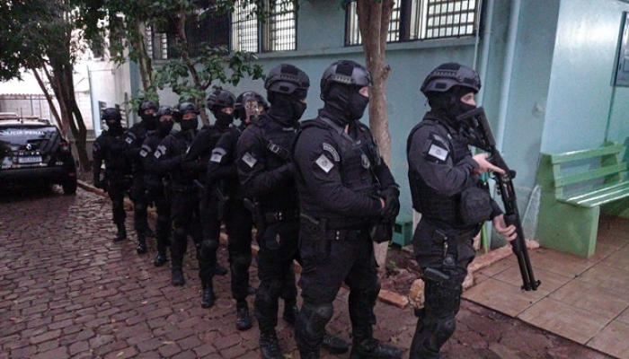 2EF17ECA-4884-49E3-A9A1-B0F0DAE897C8