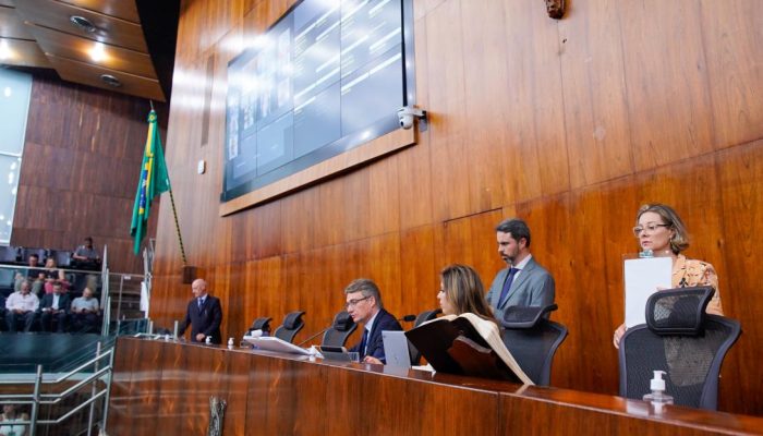 511FD355-442E-4B79-B83A-5DA2EB05F776