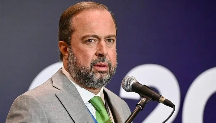 54037416631-025081310c-c