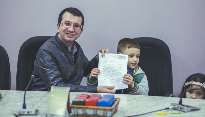 69112066_2419625631608457_1823324234034708480_n