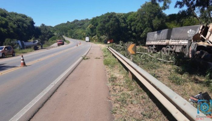 700x0_direita_baixo_1640628407_1380621456