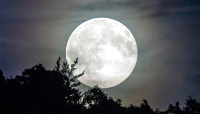 8-Superlua-1132x670-1