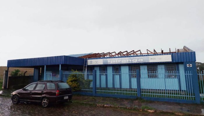 8A2D351A-7BD6-400F-AC4C-34856086DCF8