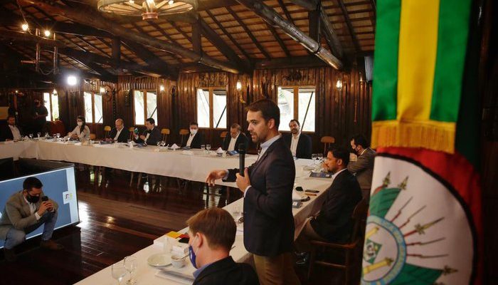 9521_4913e5ae3b36ee9