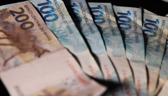 9823F180-7939-4B2C-B751-9F8734B5F9BC