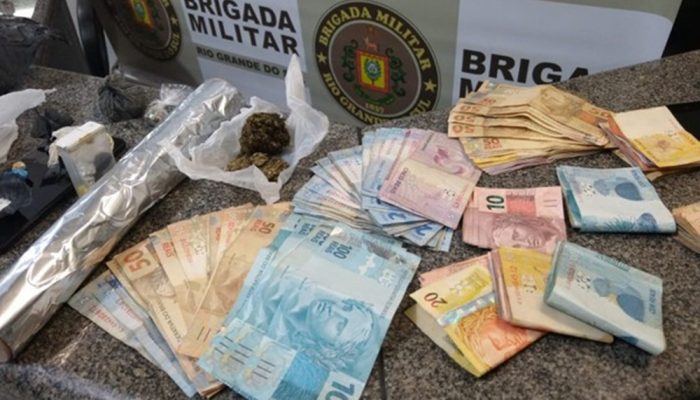 98cc995b334f404ca2f9bfb6a982d75d