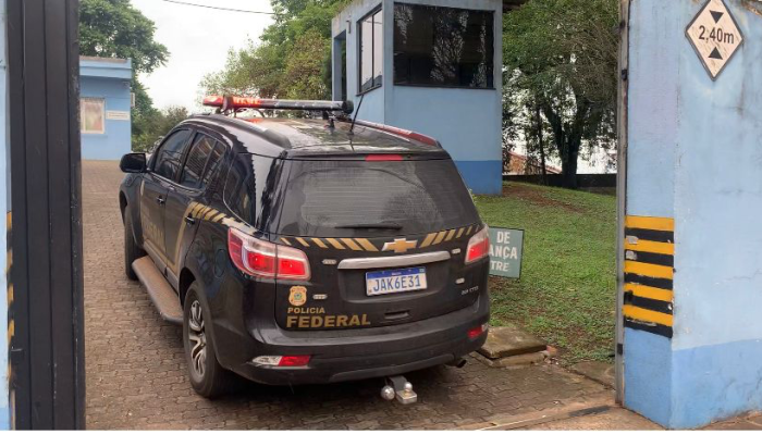 B24AD300-86A9-48F7-AAE1-71266C8730CF