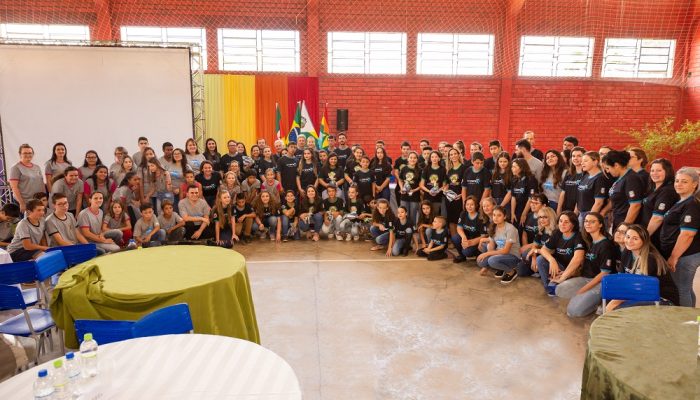 Cooperrativas Escolares da Região