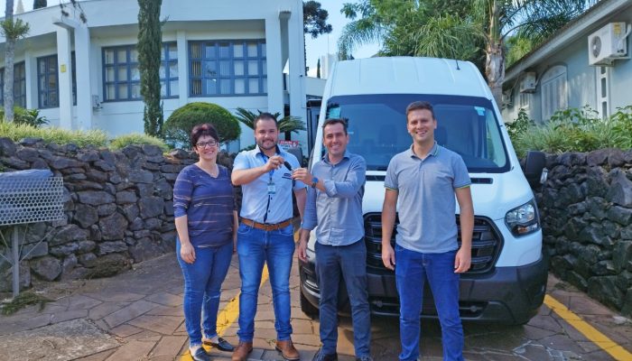 D5FF3572-9F21-41C9-95BB-B634C98EF5C9