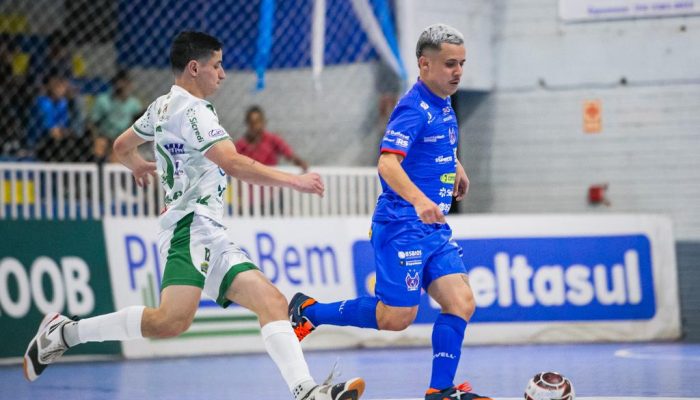 DCBC06DB-E3ED-41C9-9303-76813C5BE4A6