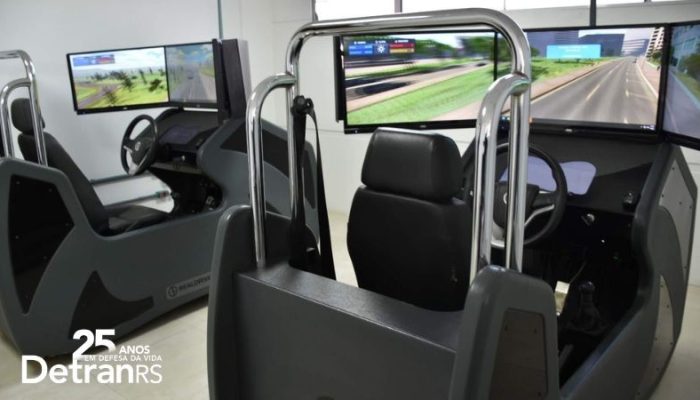 DCC33AA8-11D3-42C1-8764-2E2B597049D0