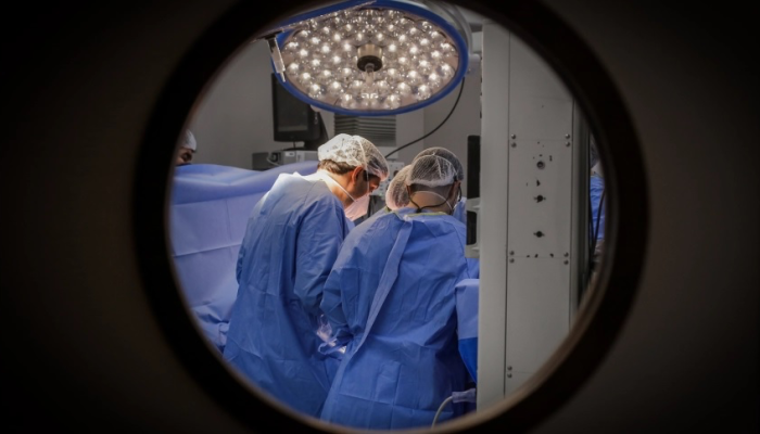 E313E6DC-1DDE-400B-926B-3D6C2166690E