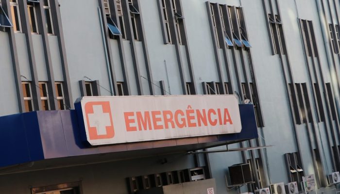 EMERGÊNCIA-FACHADA-1024x683