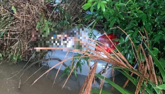 F3042B21-A74A-4A70-9C45-2810C4F00F4F