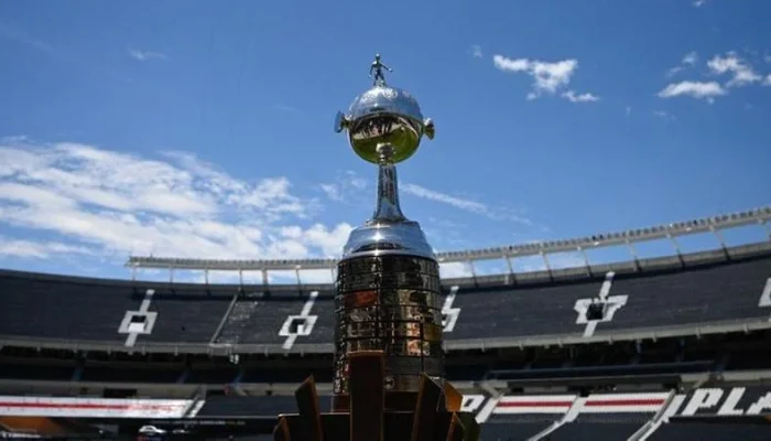 FBL-LIBERTADORES-MINEIRO-BOTAFOGO-TROPHY