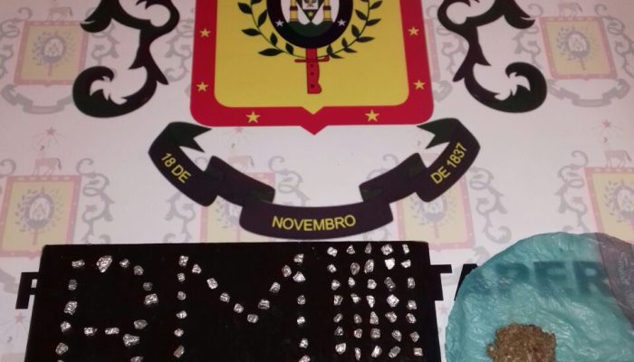 TAPERA-–-BM-apreende-drogas-e-carro-e-troca-tiros-com-traficantes-1