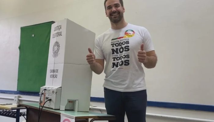 Eduardo Leite (PSDB) é reeleito governador do RS — Foto: Reprodução/RBS TV