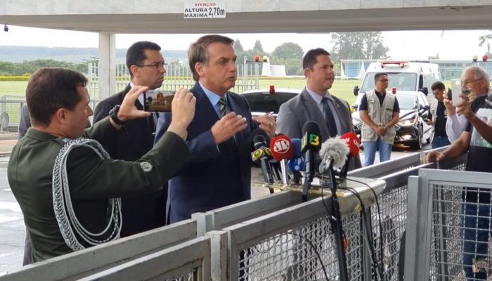 bolsonaro-coletiva-1024x576