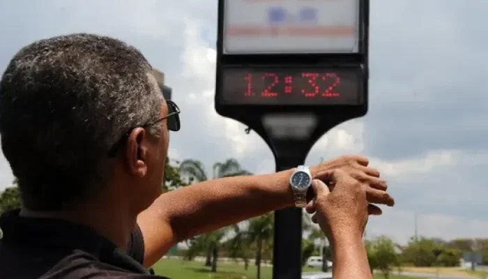 comissao-da-camara-aprova-projeto-que-proibe-horario-de-verao-no-brasil-68daf6e8a943b