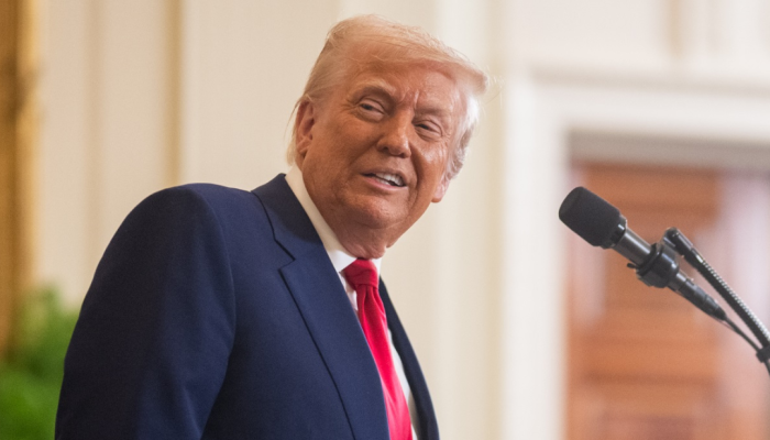 eua-anunciam-tarifas-de-104-contra-a-china-1744134598