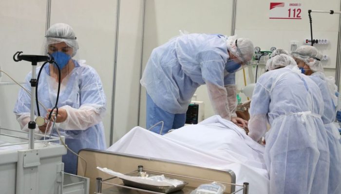 hospital_de_campanha_covid-19_complexo_esportivo_do_ibirapuera2904200182-1024x613