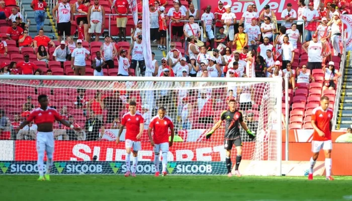 Foto : MAURO SCHAEFER