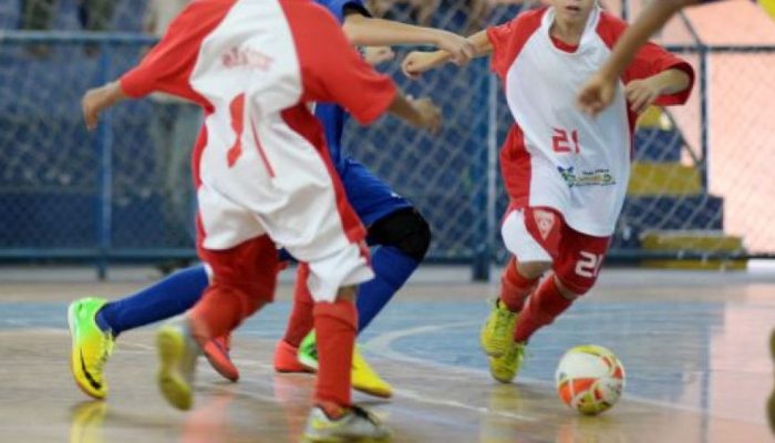 smel-realiza-primeiro-campeonato-de-futsal-infantil-em-umuarama-5ae77b1e14346